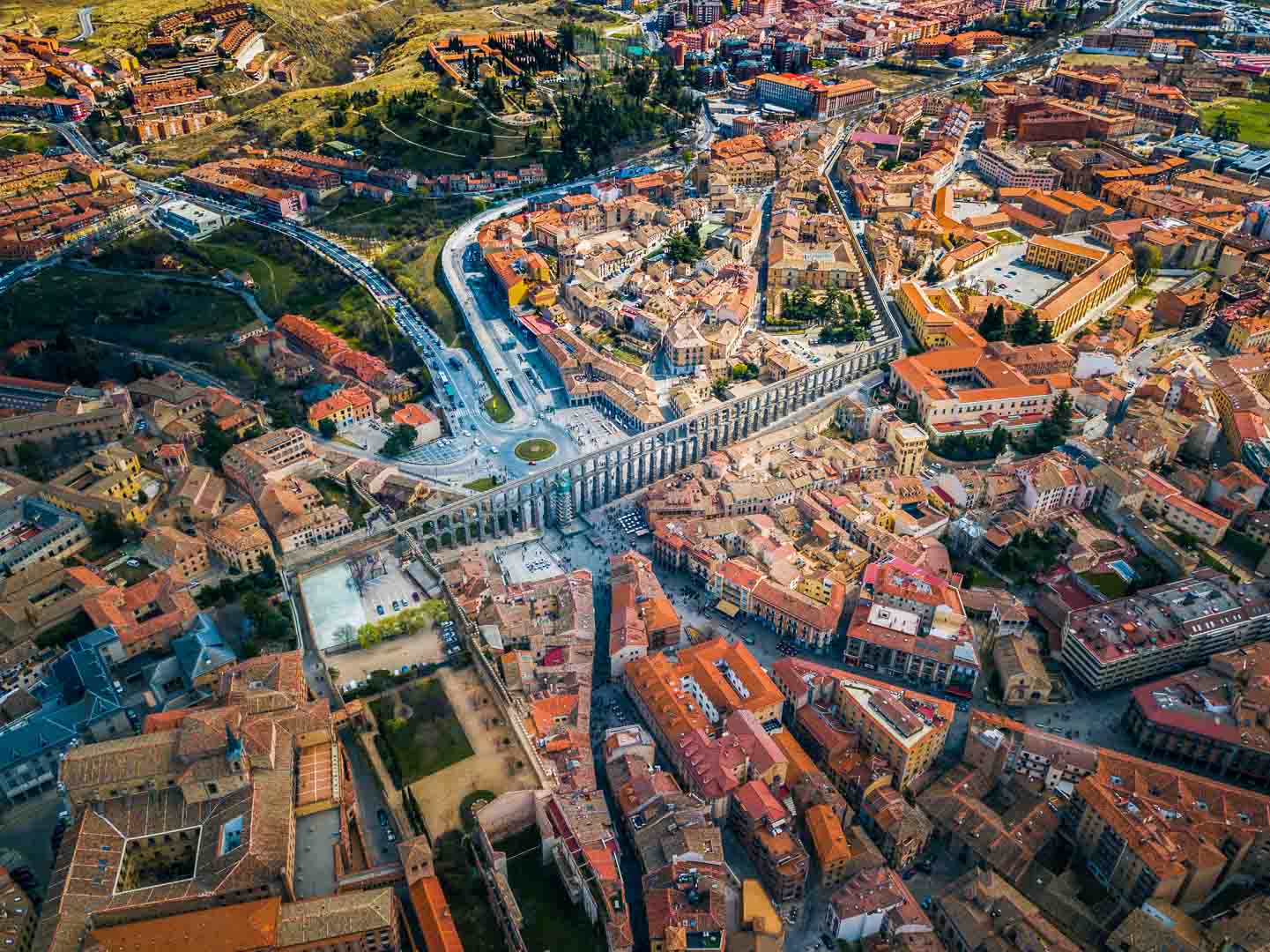 the acueducto de segovia from the sky