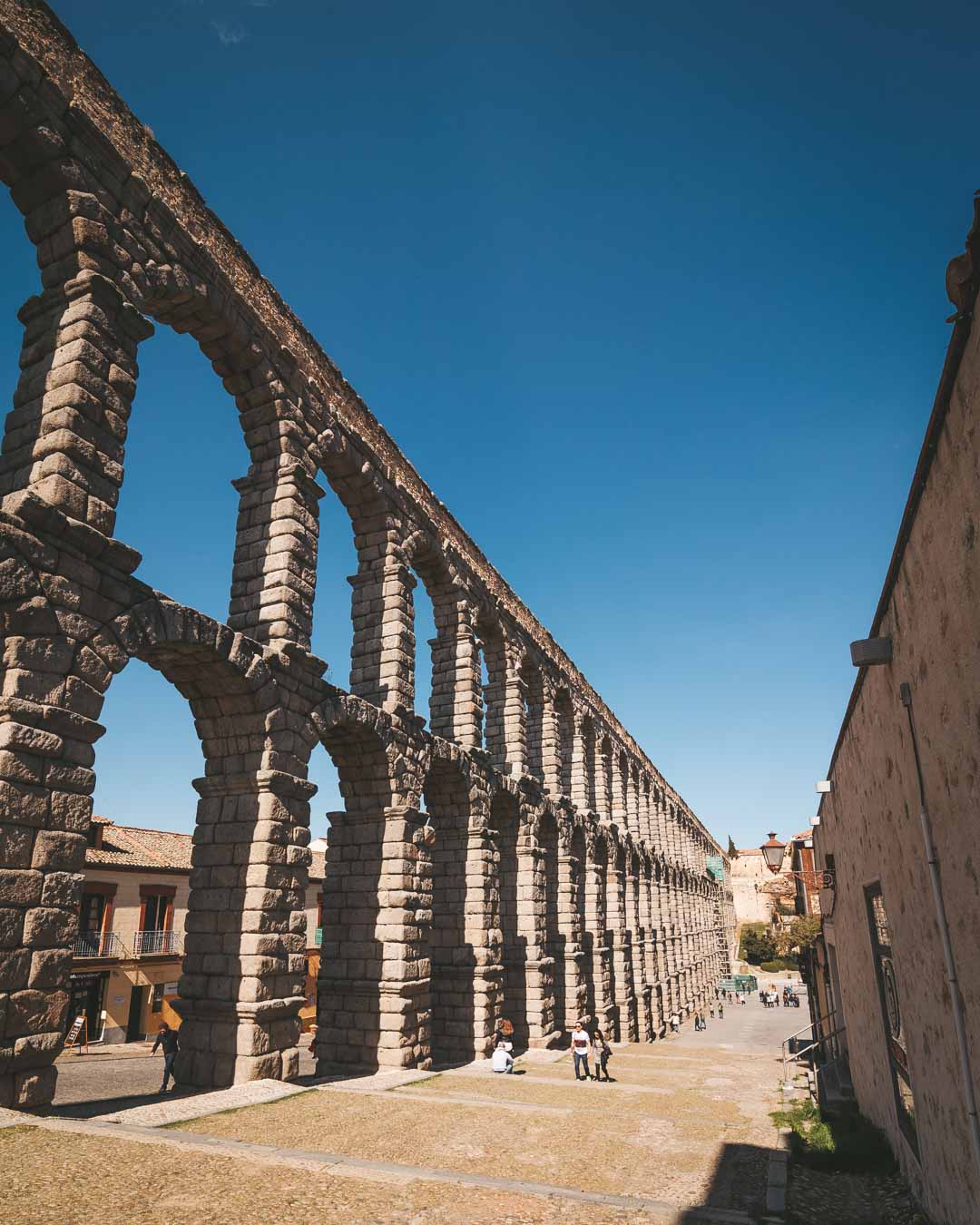 aqueduct of segovia spain