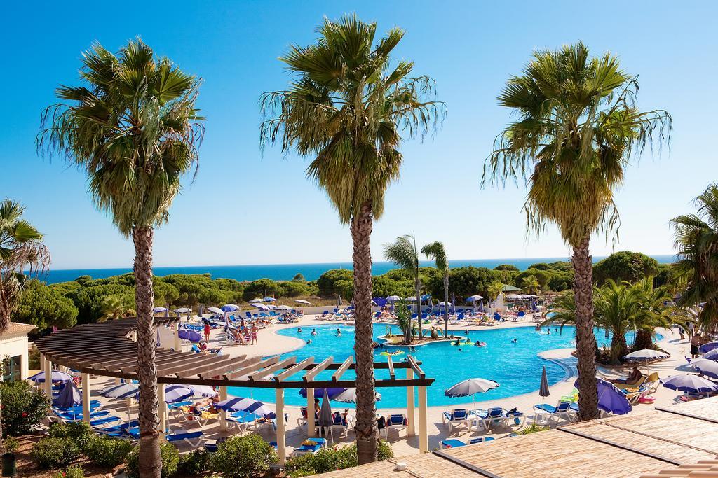 adriana club beach resort is one of the best albufeira hotels