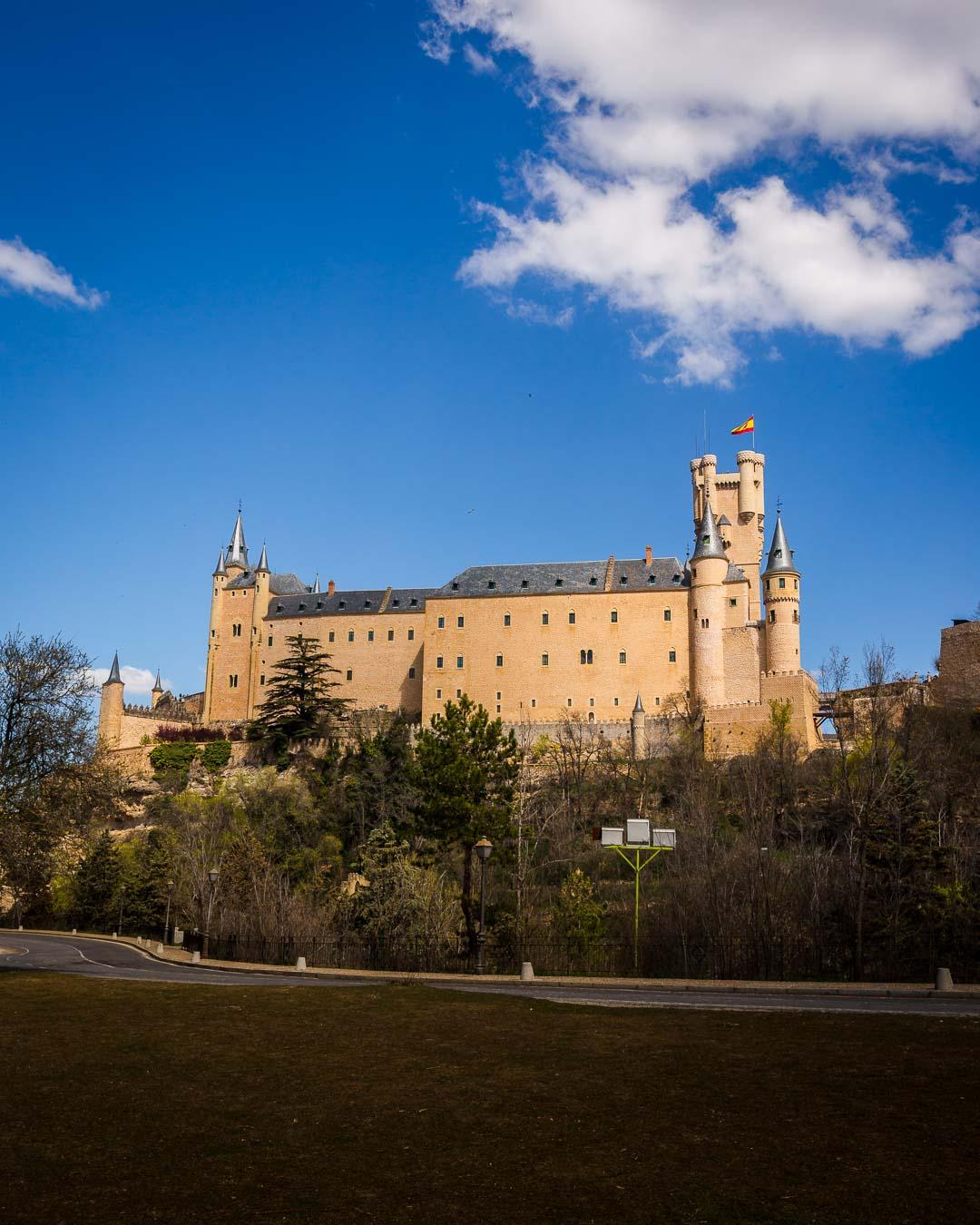 side view of the alcazar de segovia