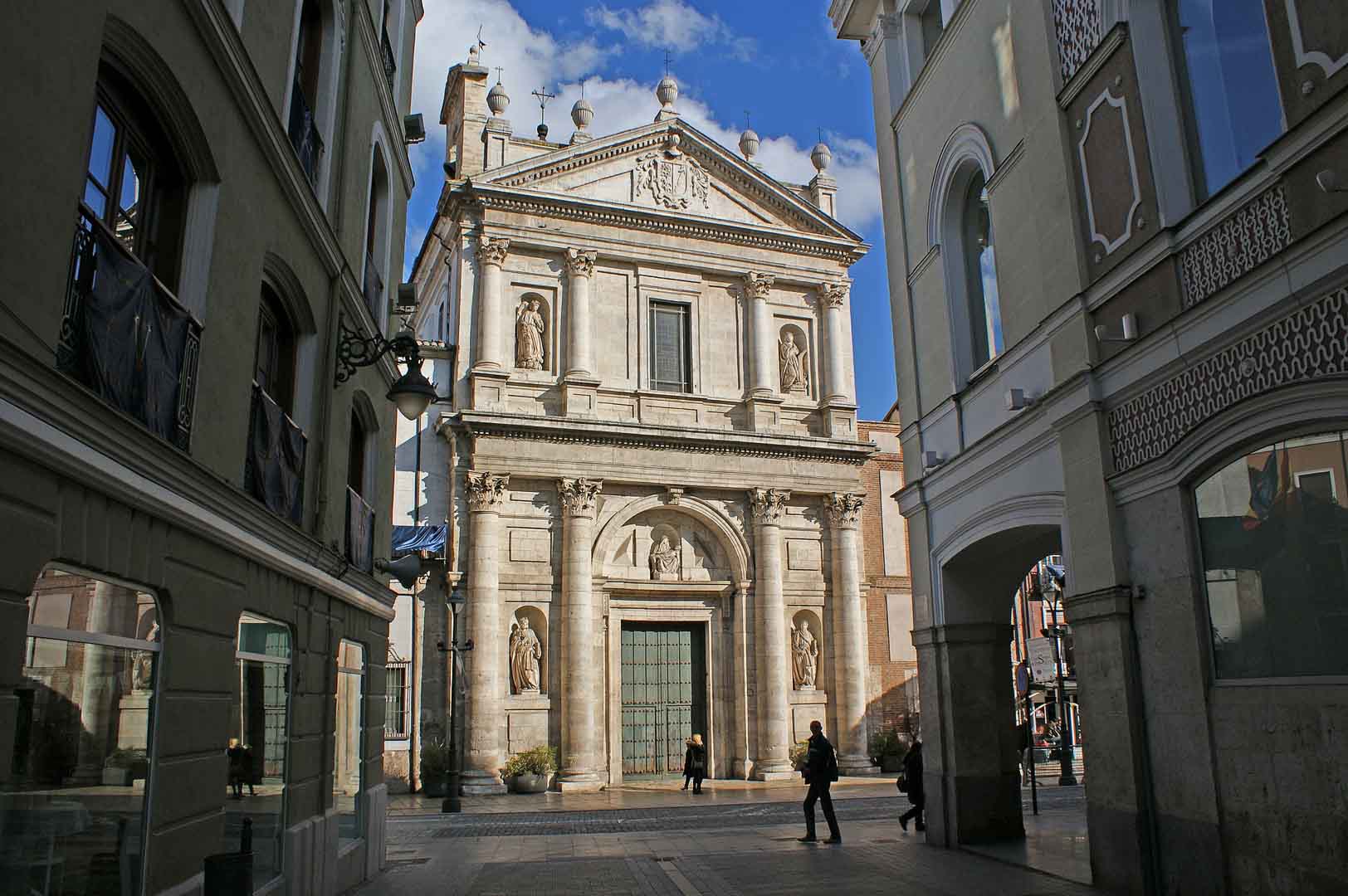 ancient architecture of valladolid spain