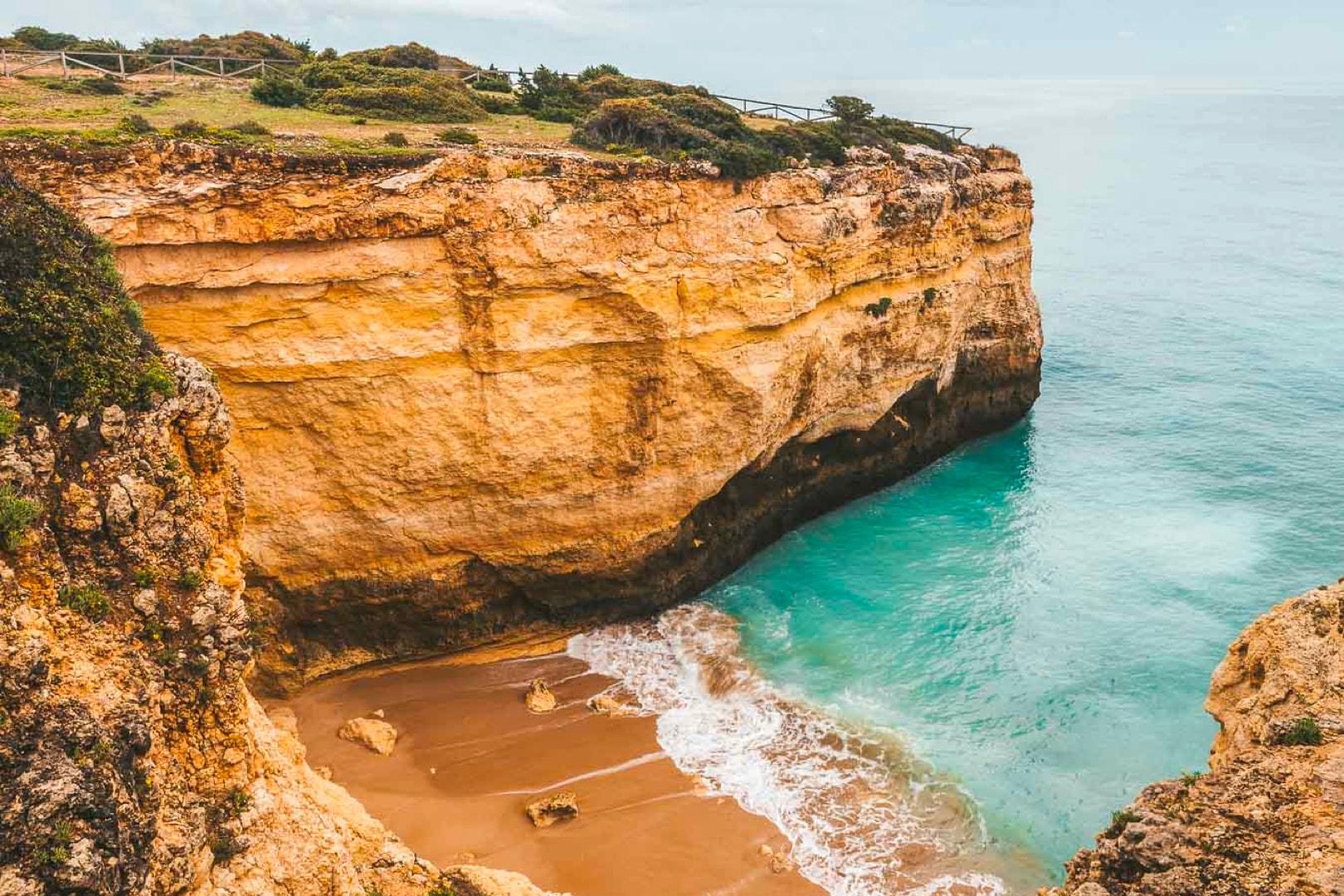 Cao Raivoso Beach in Algarve, Portugal