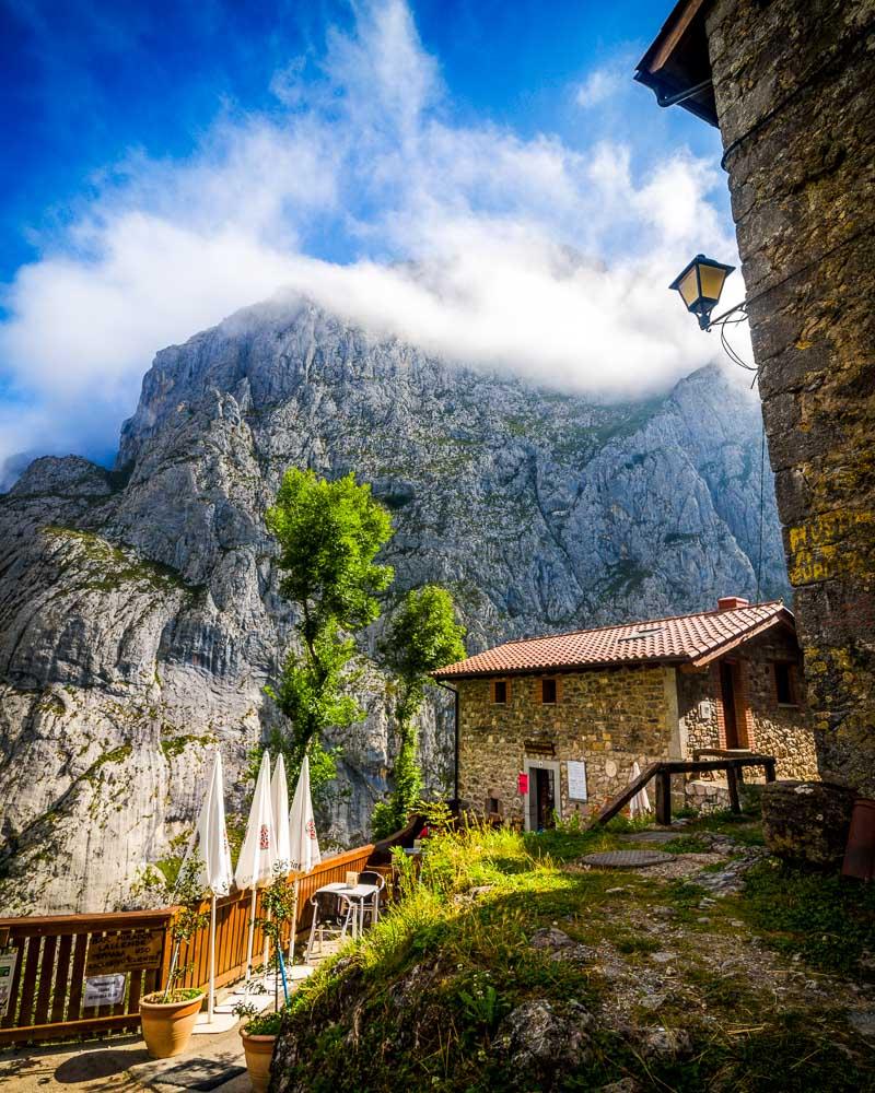 arriving to the bar mirador lallende in upper bulnes