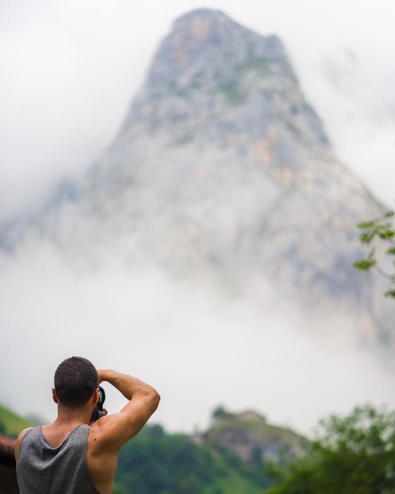 kevmrc shooting the mountain above bulnes spain