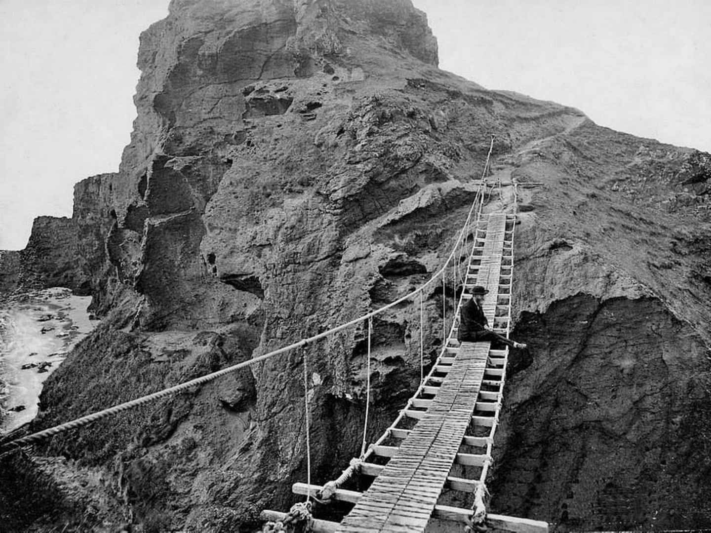 carrick a rede rope bridge northern ireland history