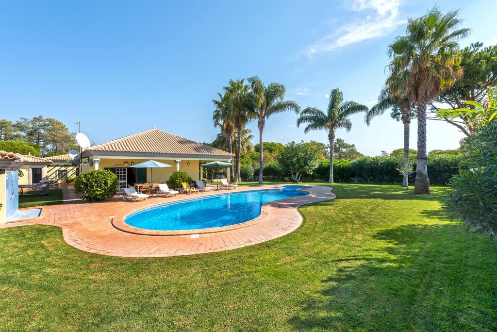 casa das palmeiras one of the best cheap villas in algarve with private pool