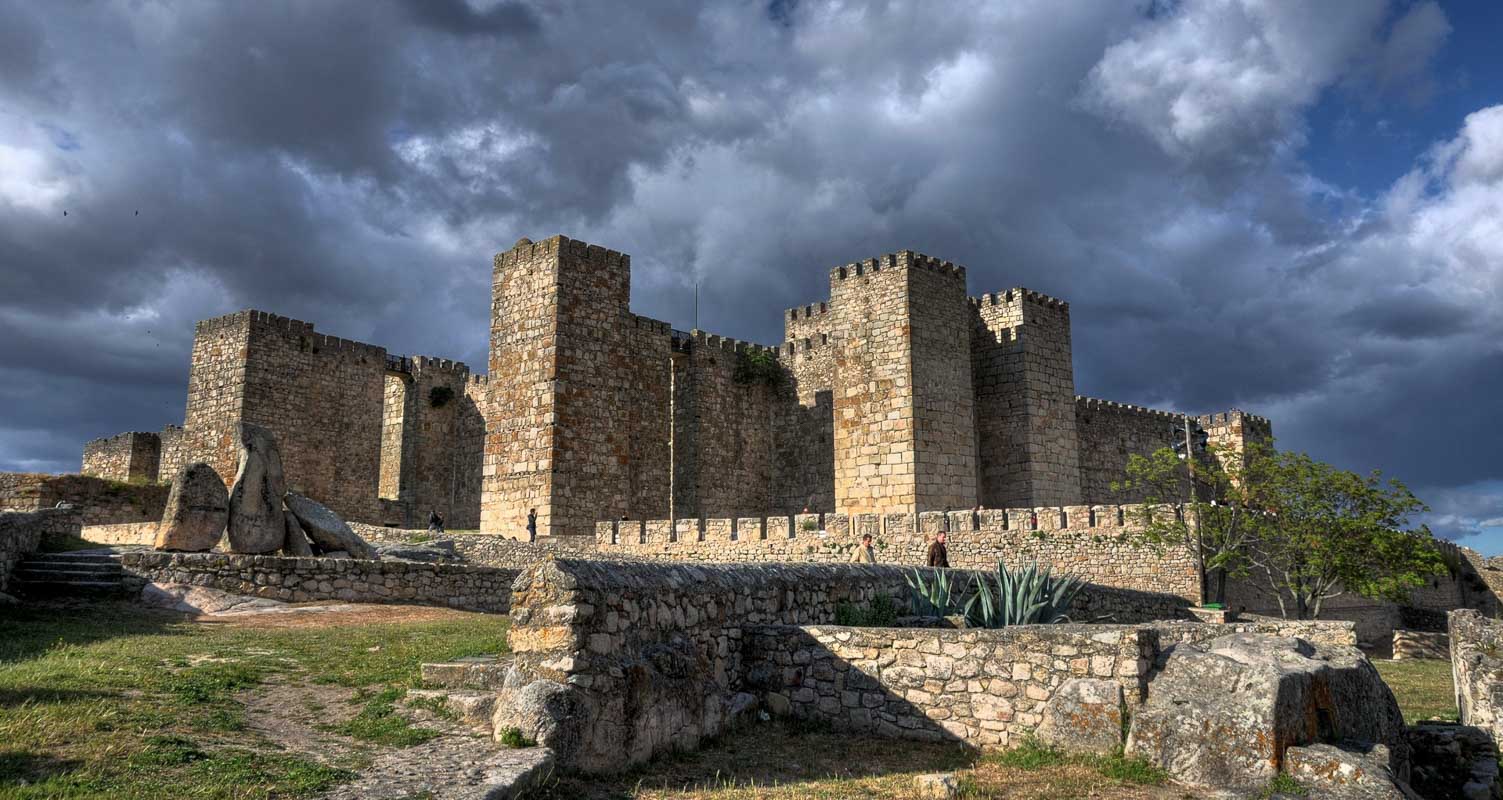 castillo de trujillo alcazar castle in spain