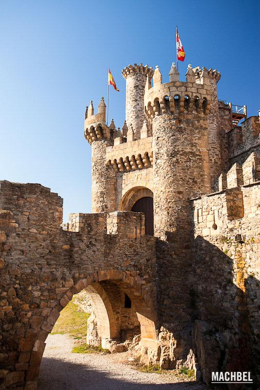 castillo templario de ponferrada one of the many medieval castles in spain