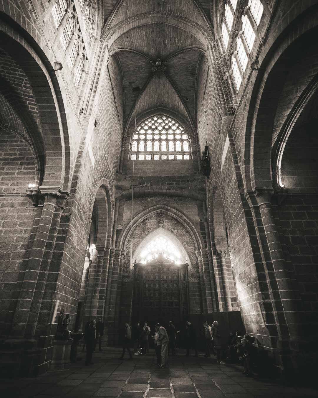 entrance inside the avila cathedral