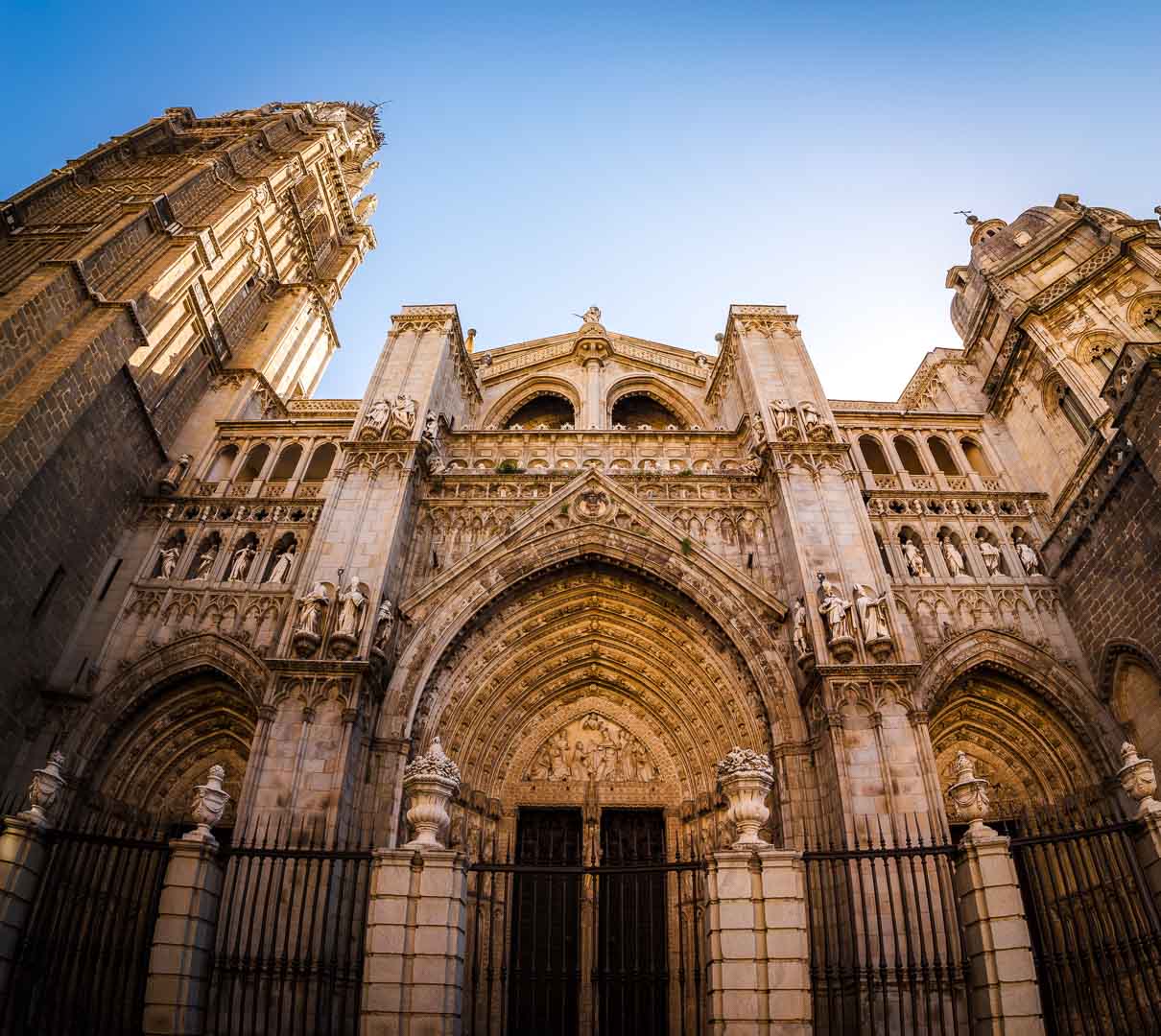 panorama of the main facade of the toledo spain cathedral