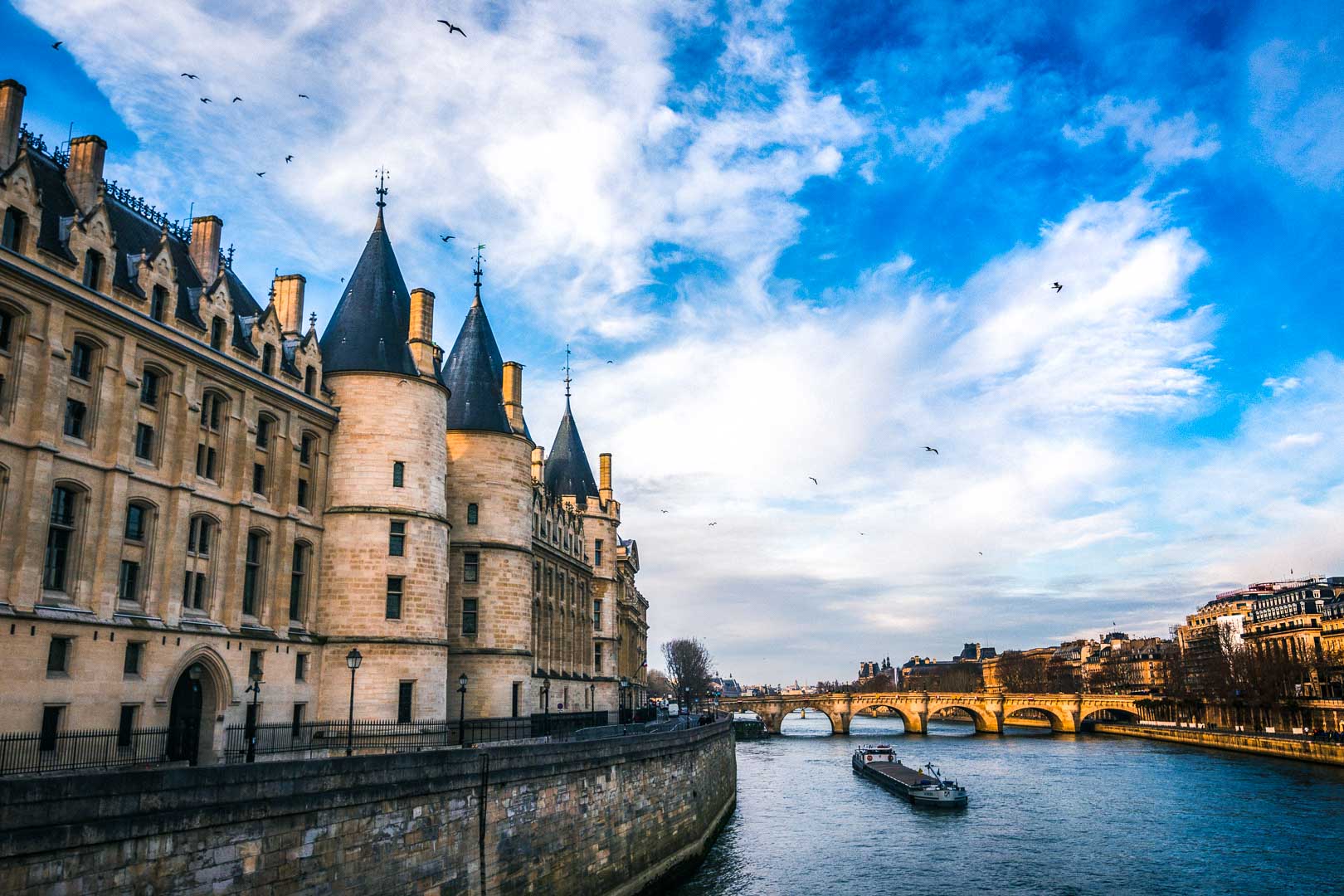 la conciergerie and the pont neuf in paris