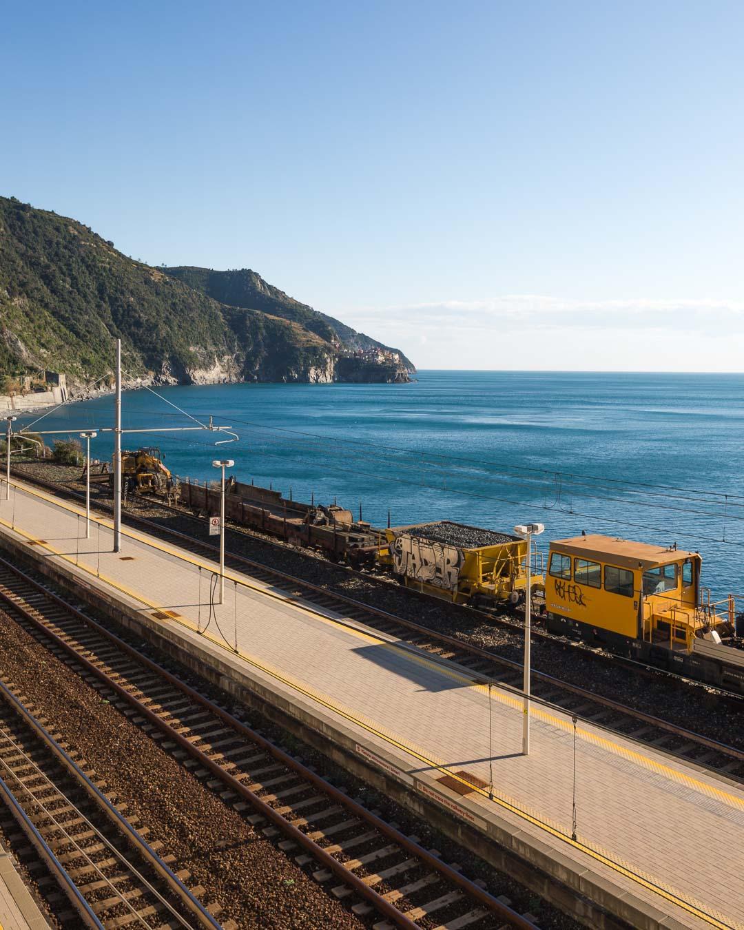 corniglia train station