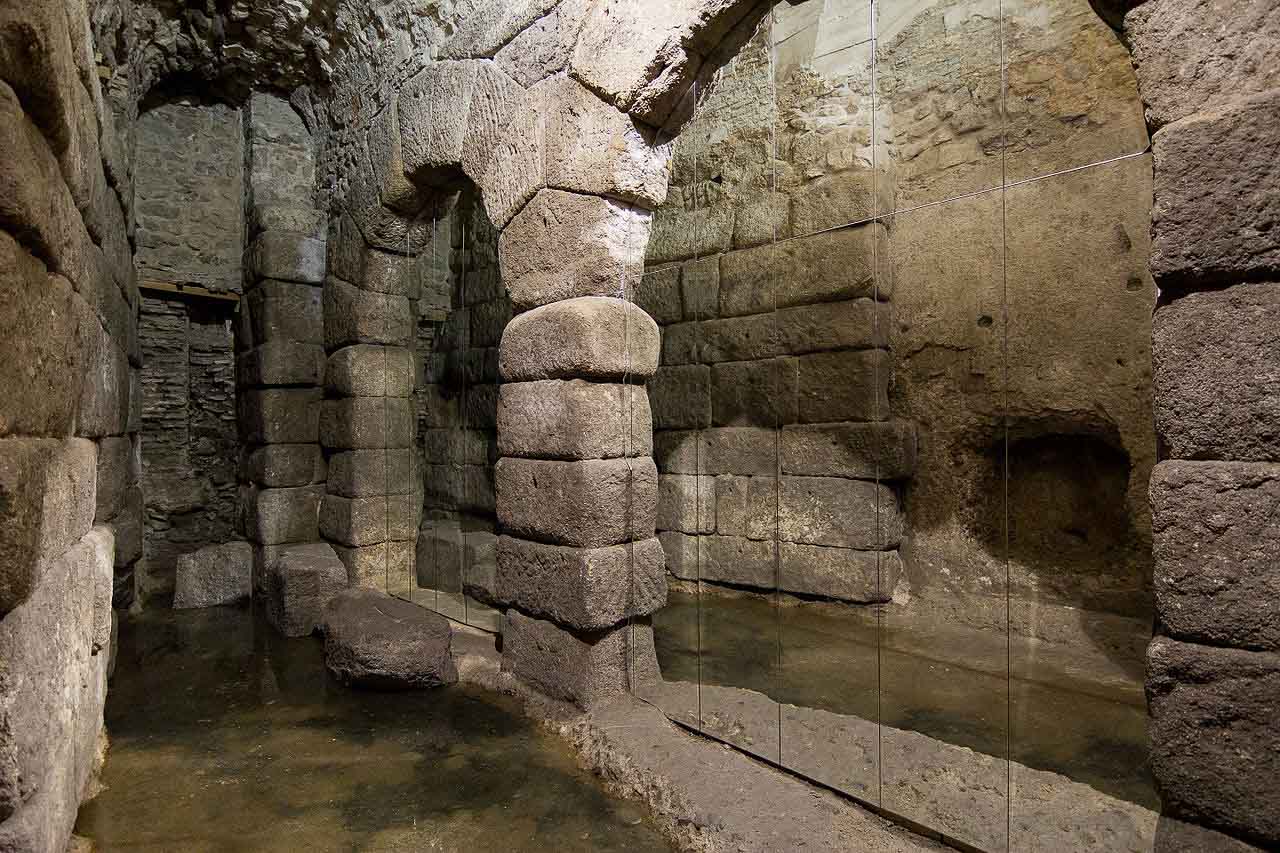 cuevas de hercules in toledo spain