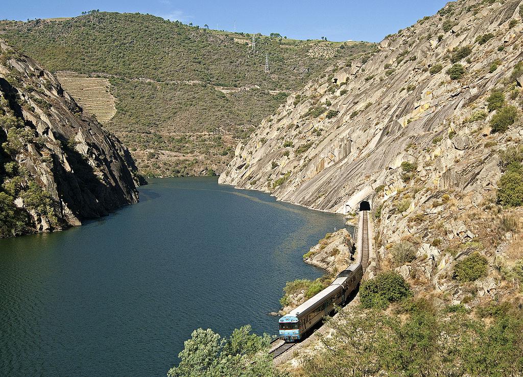 douro valley by train