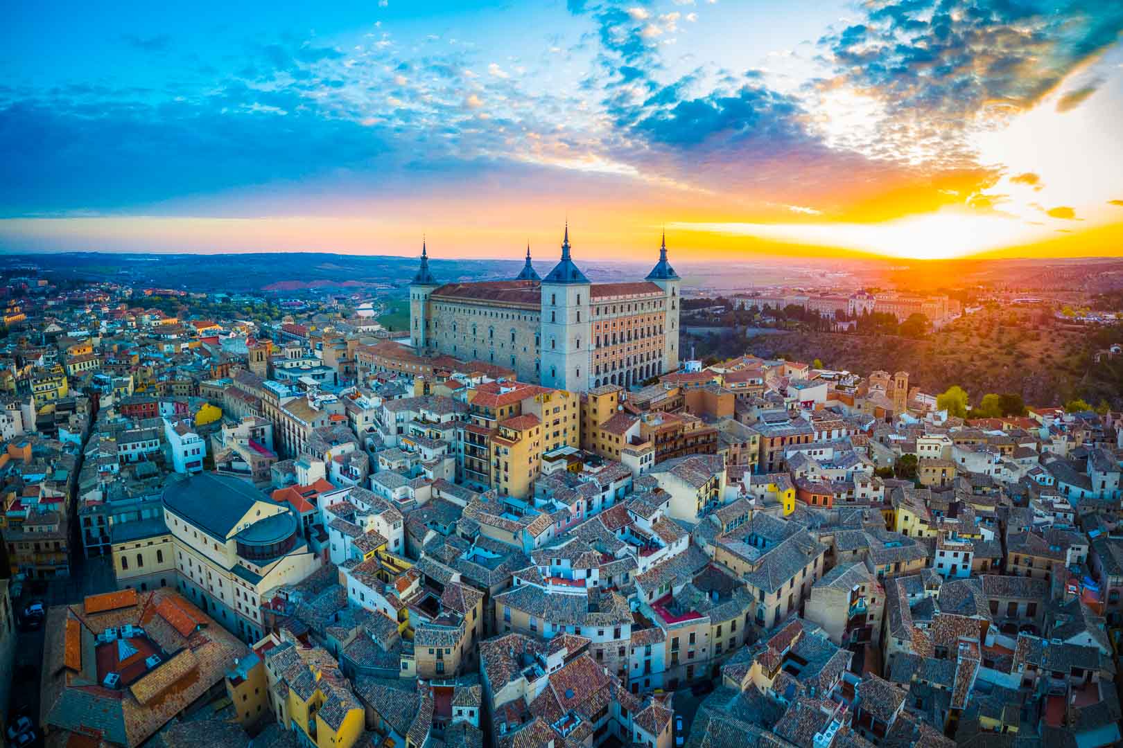 el alcazar de toledo spain