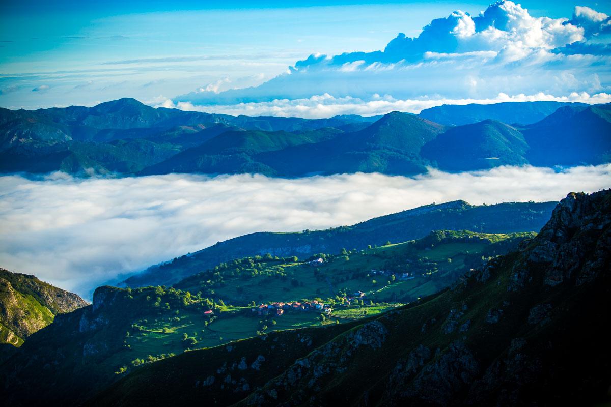 full view of the morning light at the mirador de la reina covadonga