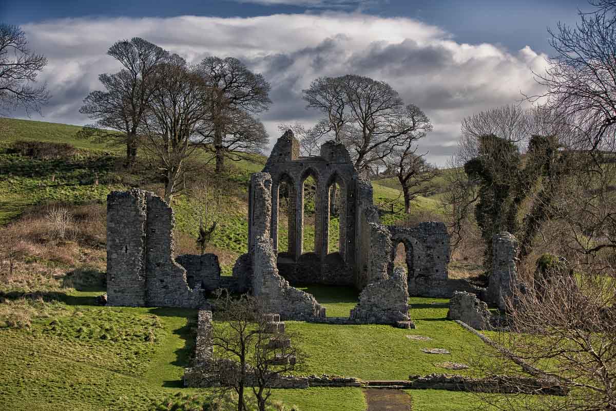 game of thrones filming location ireland inch abbey robb stark camp riverrun