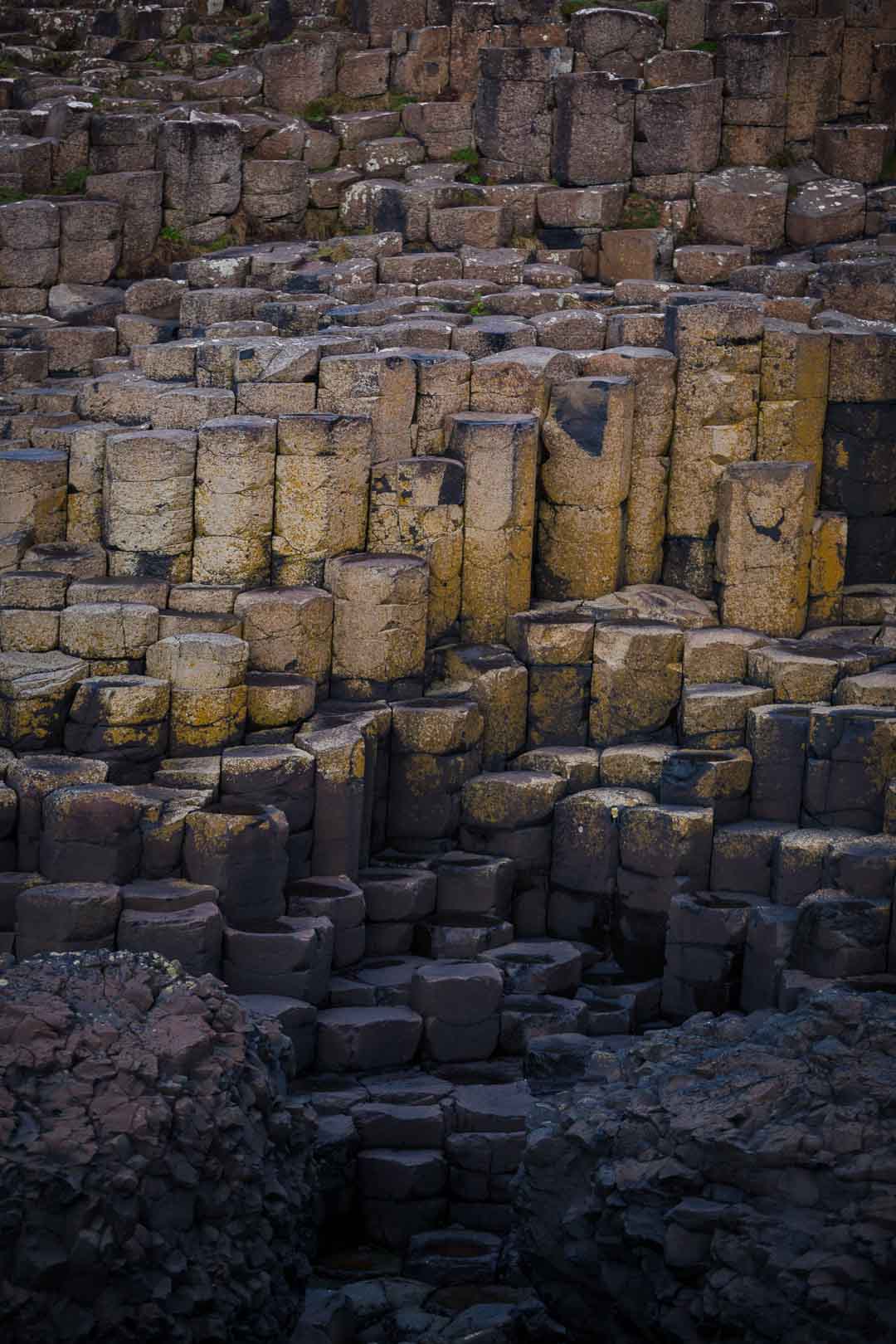 giant's causeway pillars up close