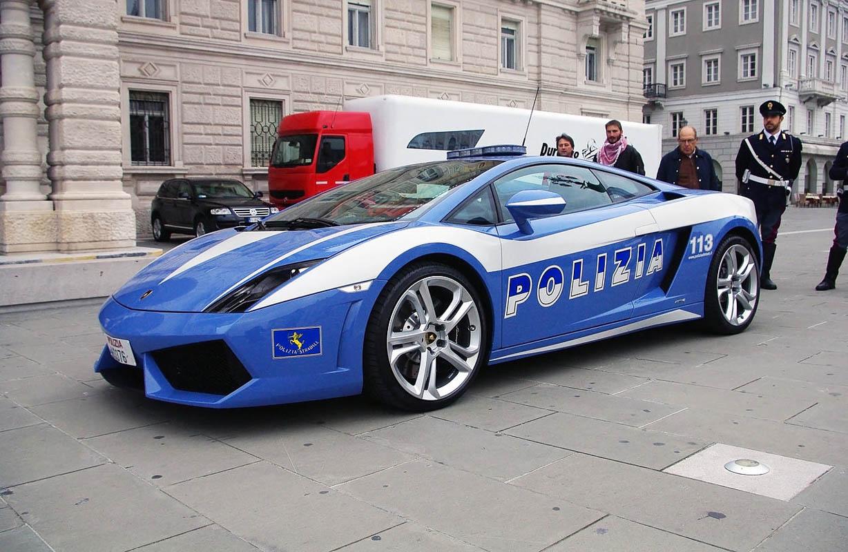 italian police lamborghini