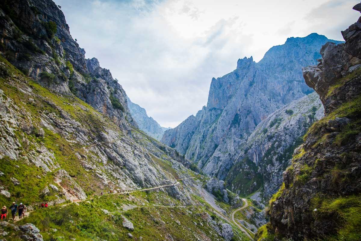 scenic landscape right at the start of la ruta del cares