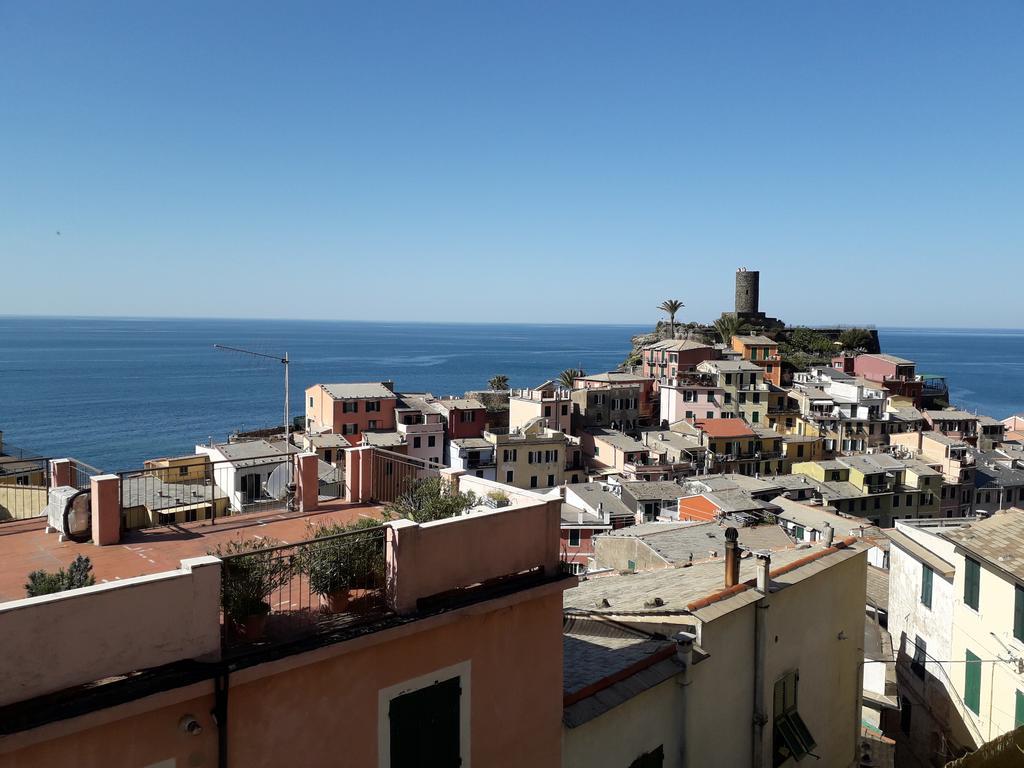 la scala vernazza hotel