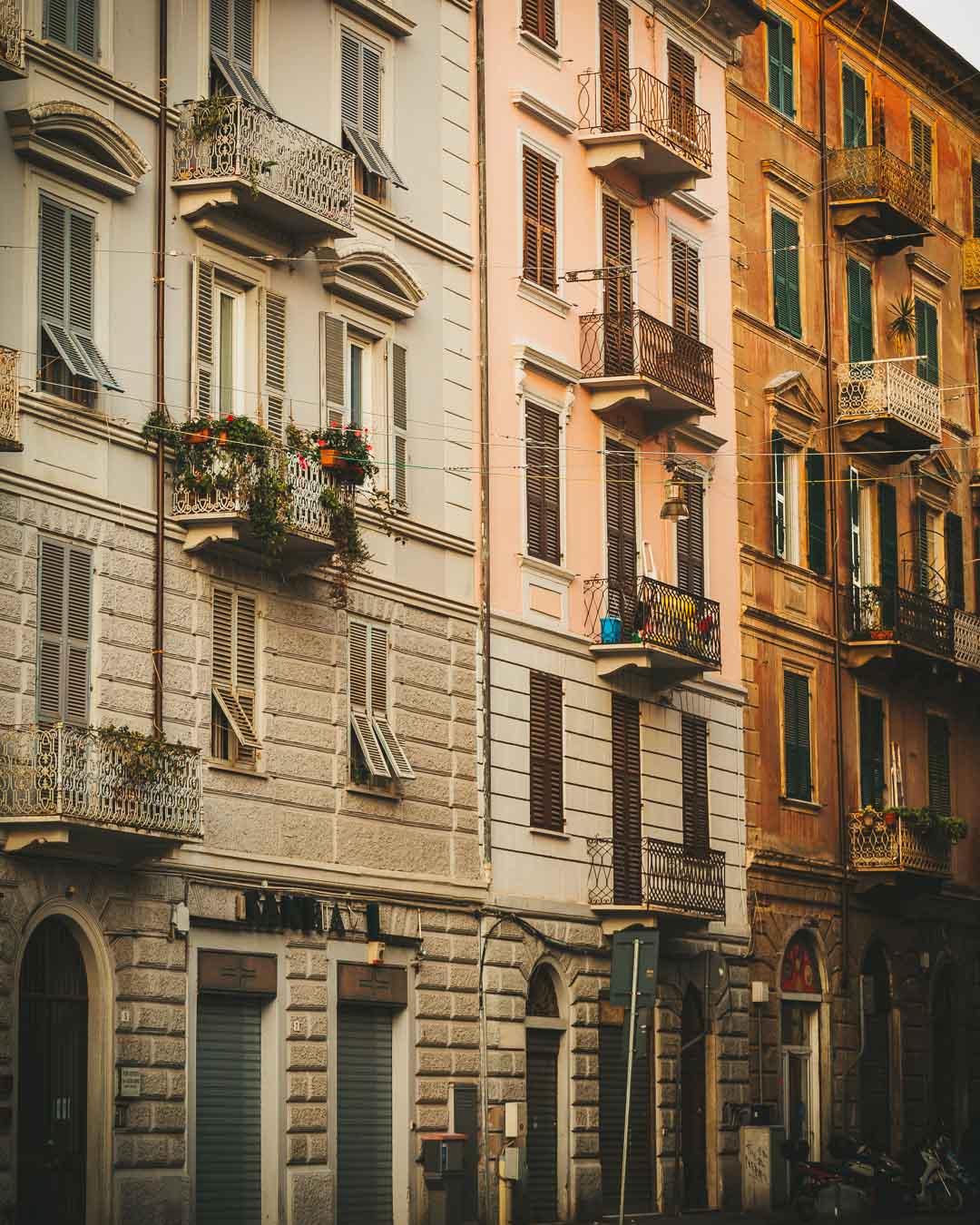 facade details of the town la spezia