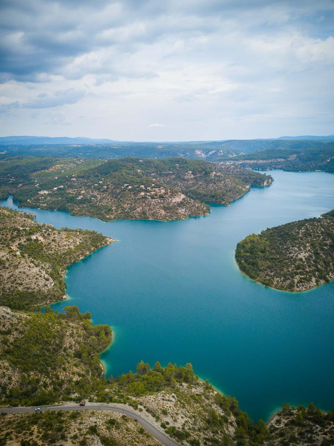 aerial view of lac esparron de verdon