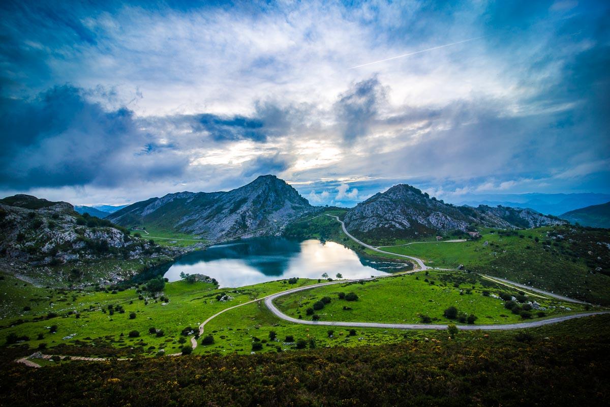 the beautiful lake enol from the webcam lagos covadonga