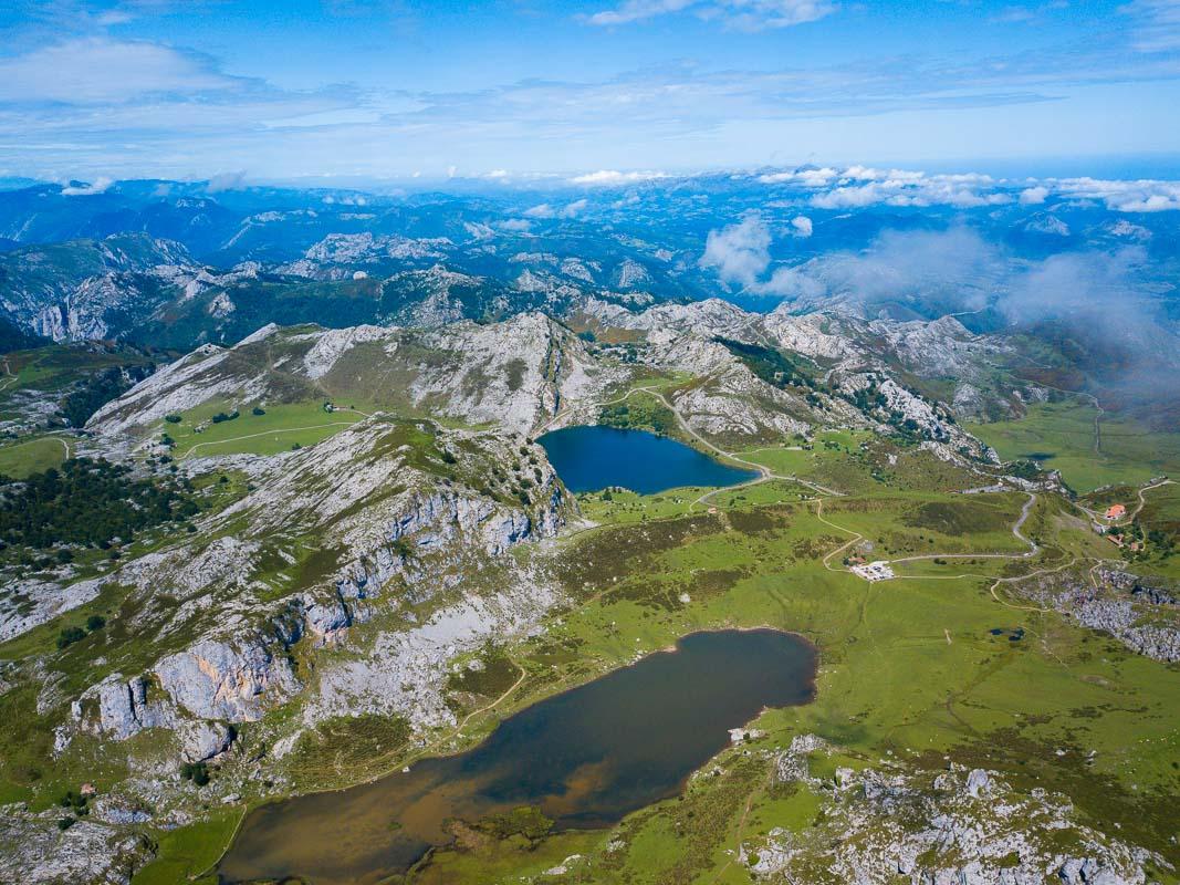 the two lagos de enol and de la ercina