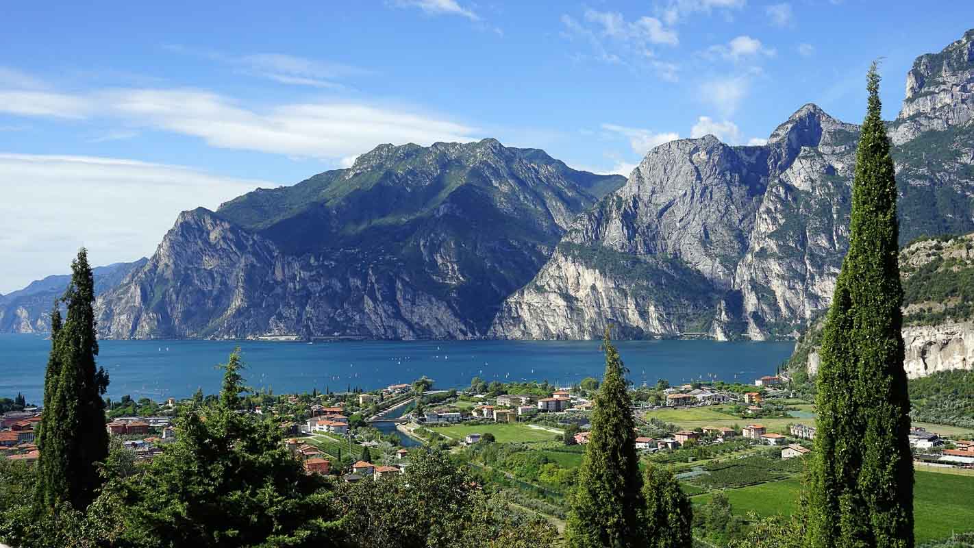 lake garda the biggest lake in italy