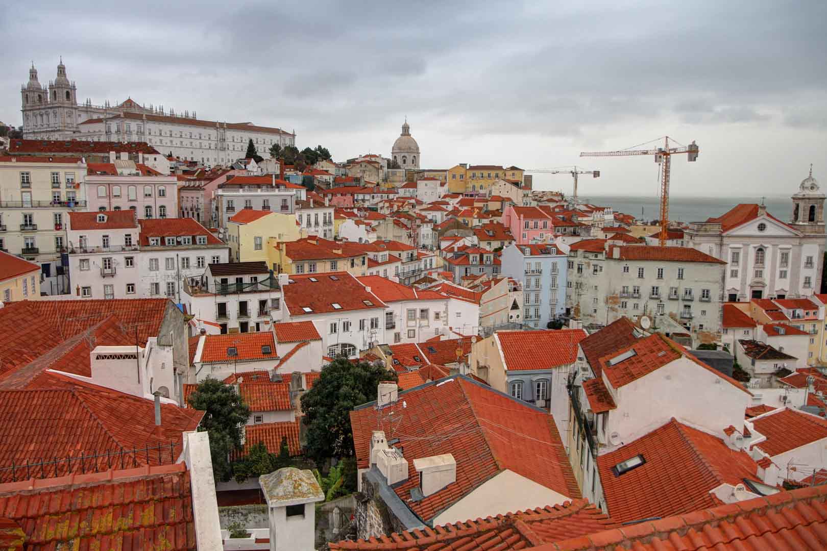 Miradouro de Santa Luzia, Lisboa, Portugal