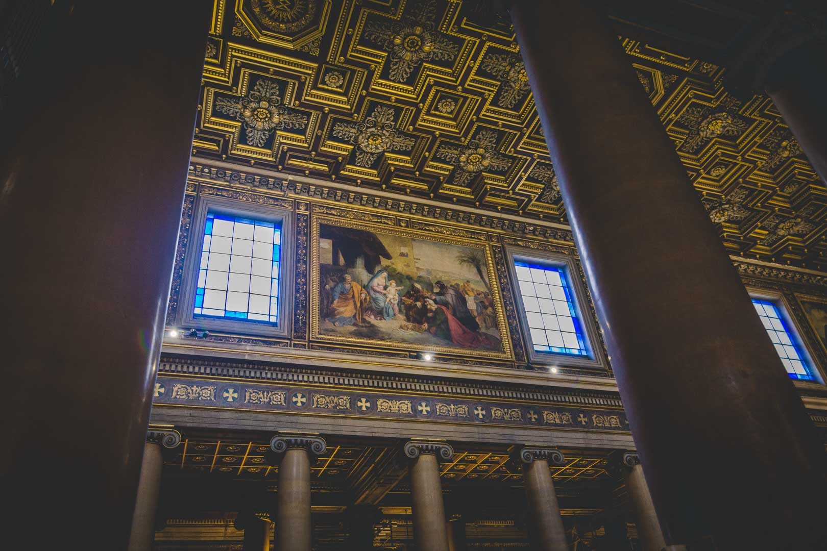 side view of the ceiling of notre dame de lorette