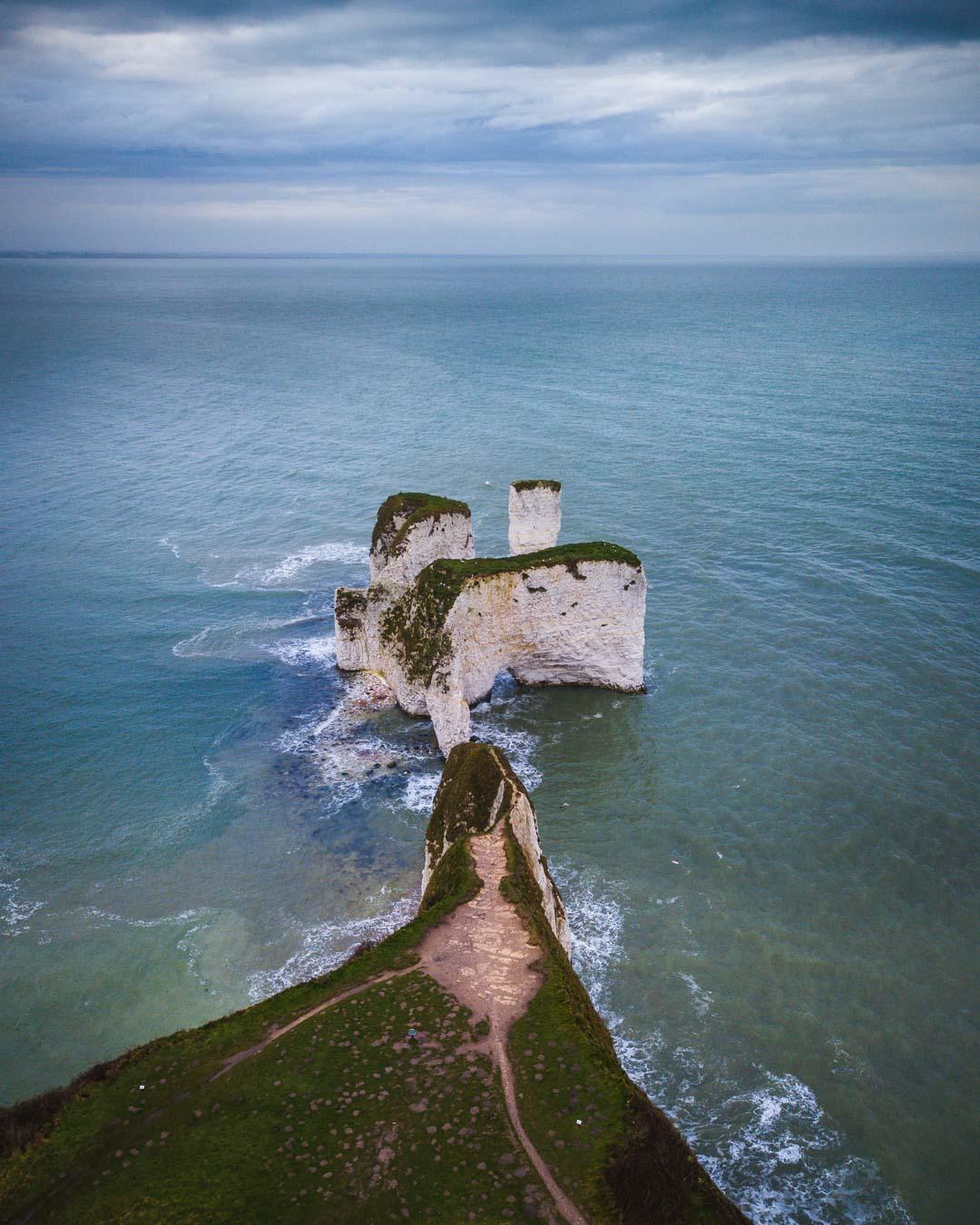 the sea stacks at old harry rocks