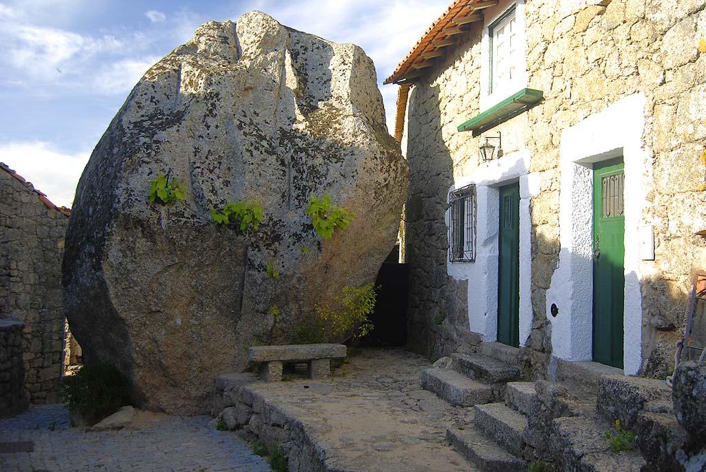 one of the boulders of monsanto portugal