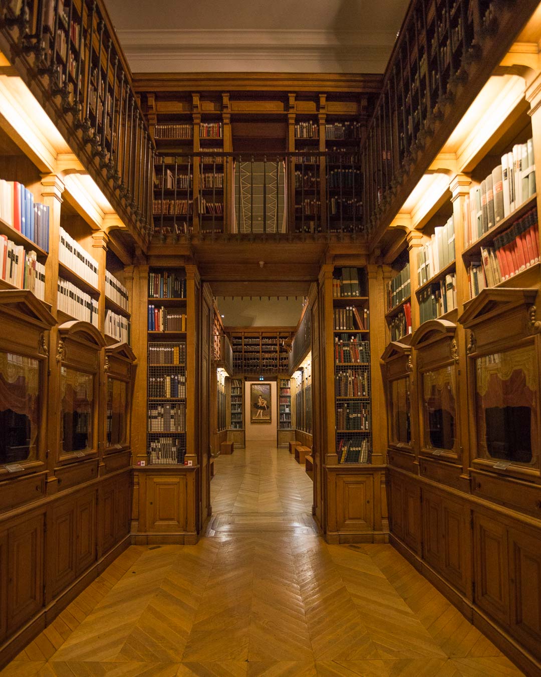 library of opera garnier paris