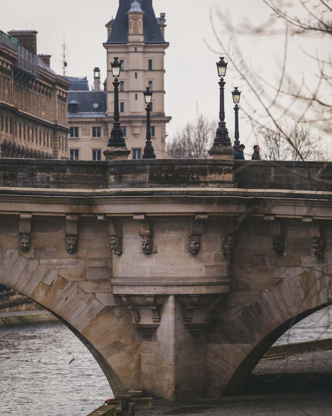 the masks of the pont neuf