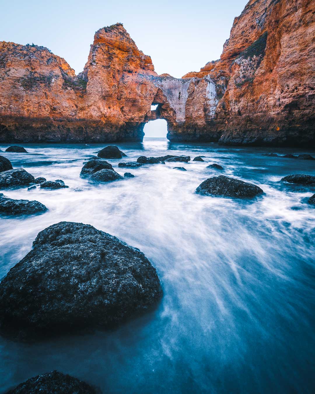 tide at ponta da piedade