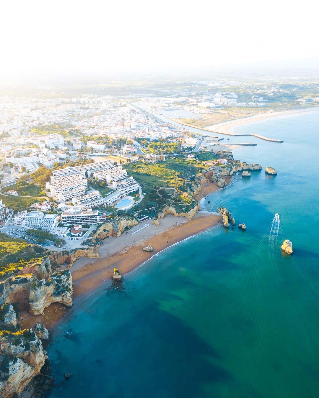 praia do camilo algarve from above