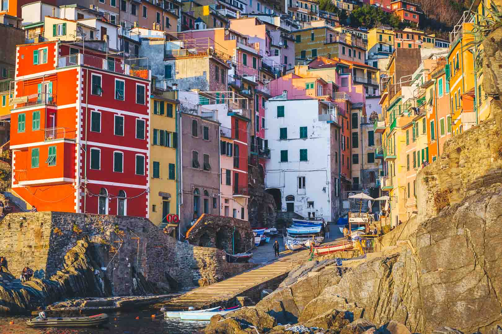 the harbor of riomaggiore