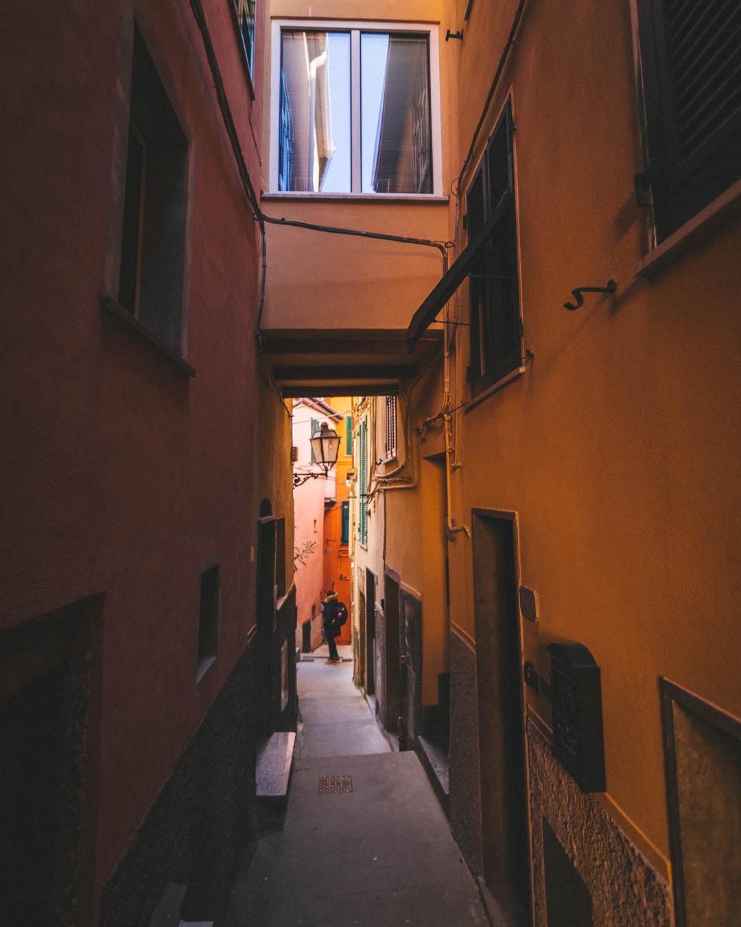 quaint streets of riomaggiore