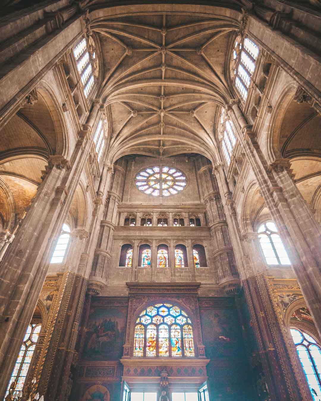 very bright inside the church saint eustache