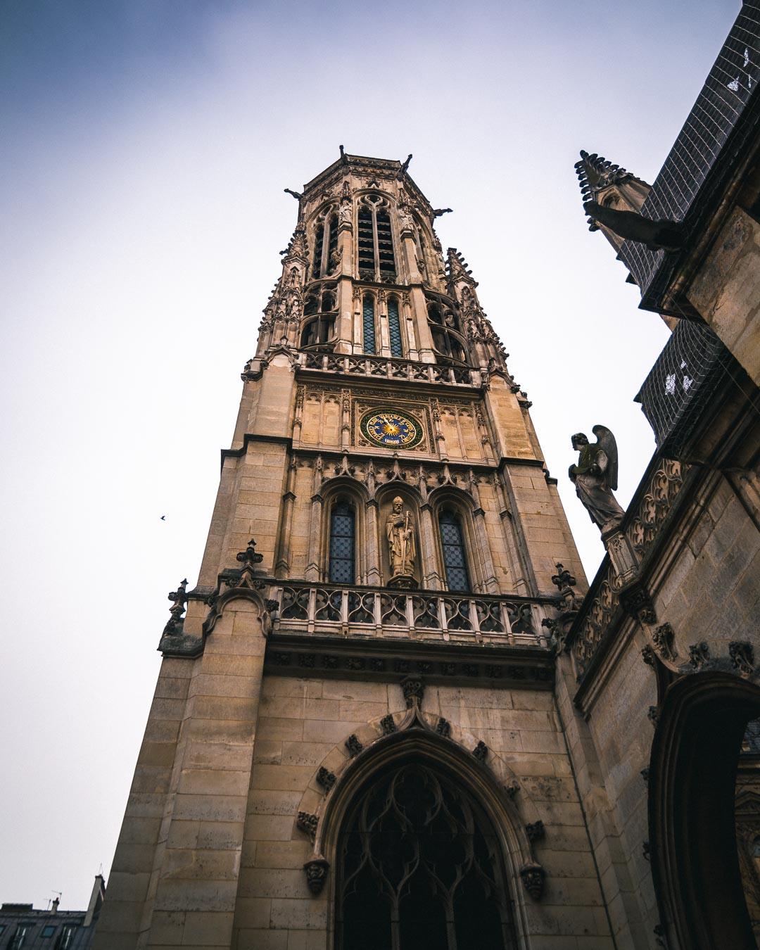 the beffroi next to saint germain l'auxerrois