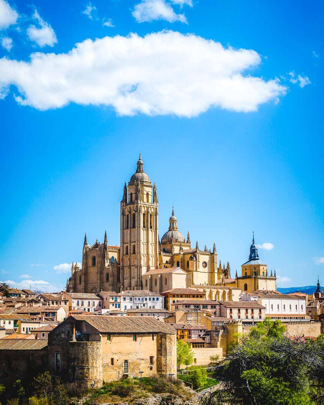 south view viewpoint of the segovia cathedral