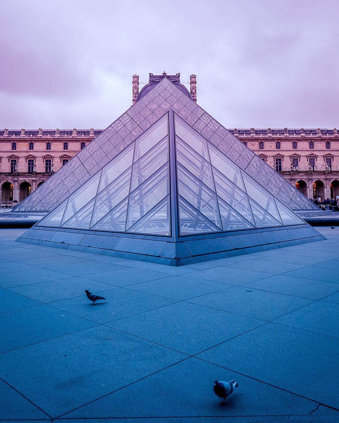 sunrise in paris at the louvre