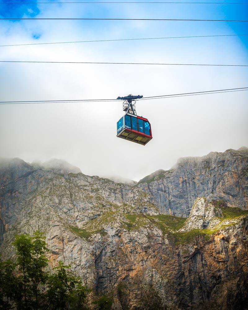 a bit of light over the cable car