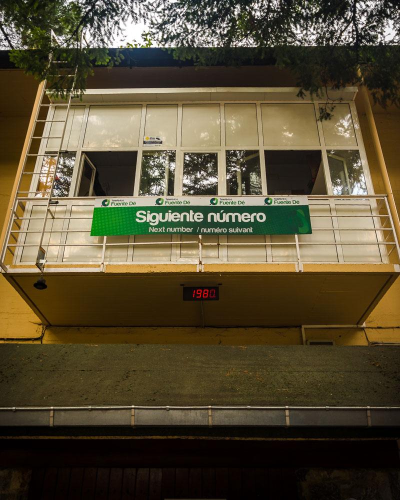 fuente de cable car ticket numbers displayed outside