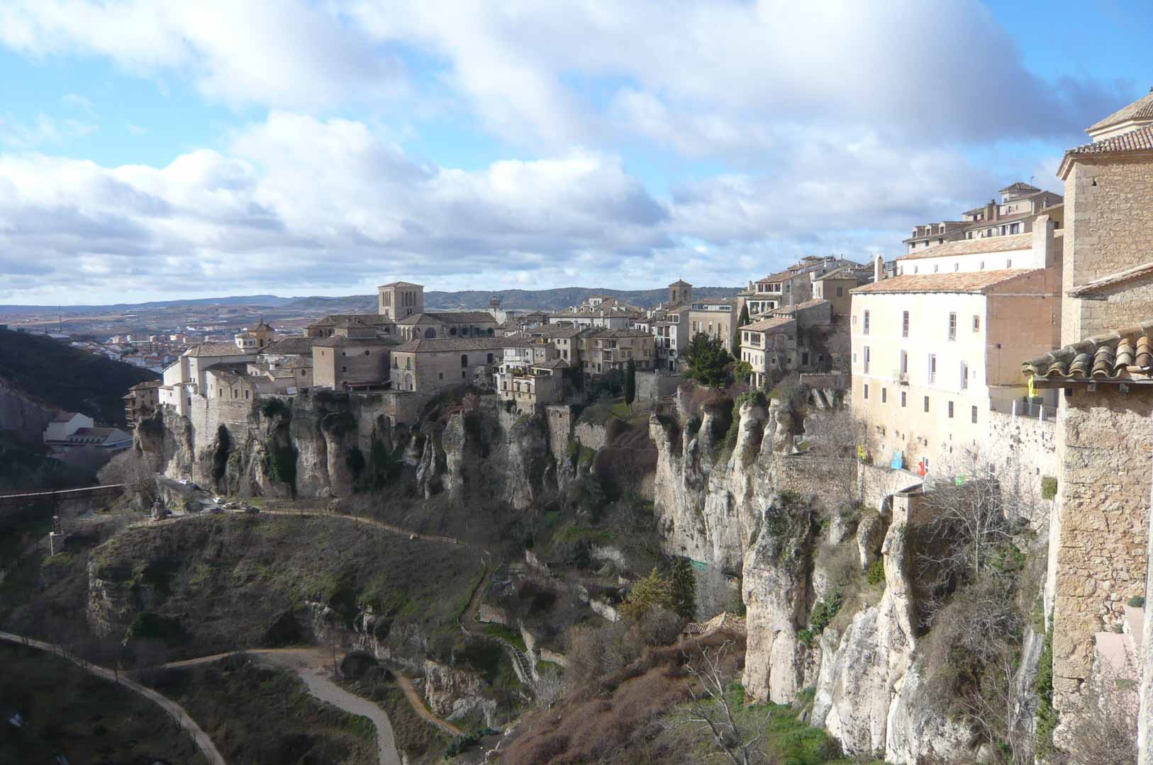 the hanging houses of cuenca