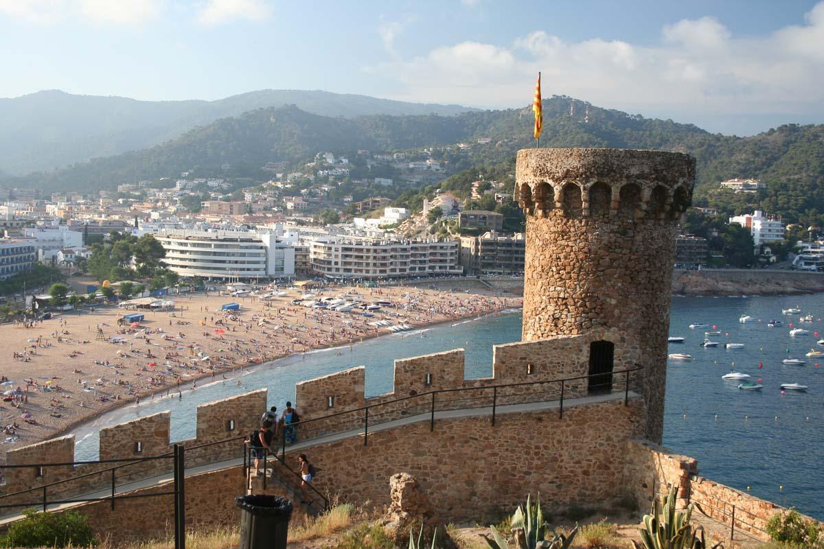 tossa de mar castle spain