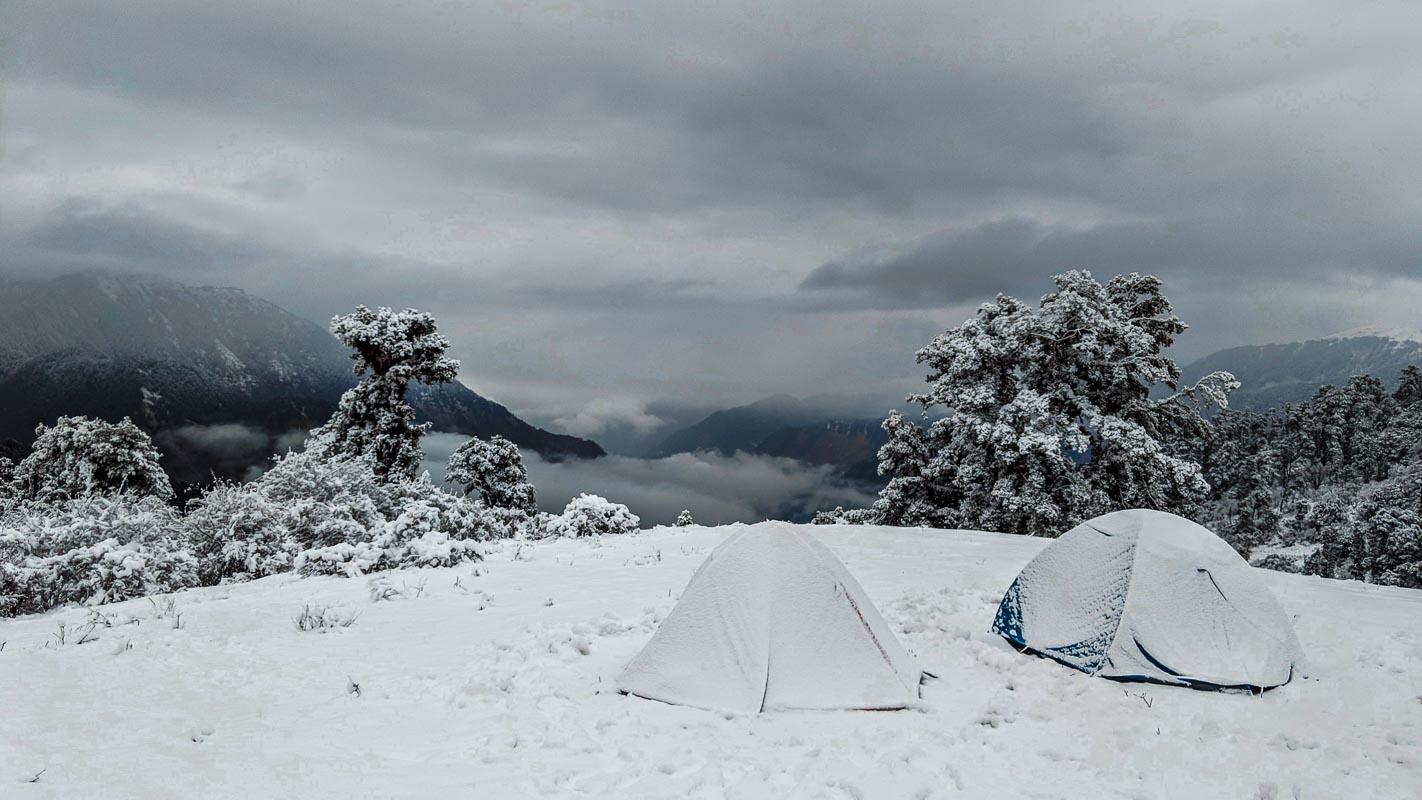 using the best 4 season 4 person tents in snow