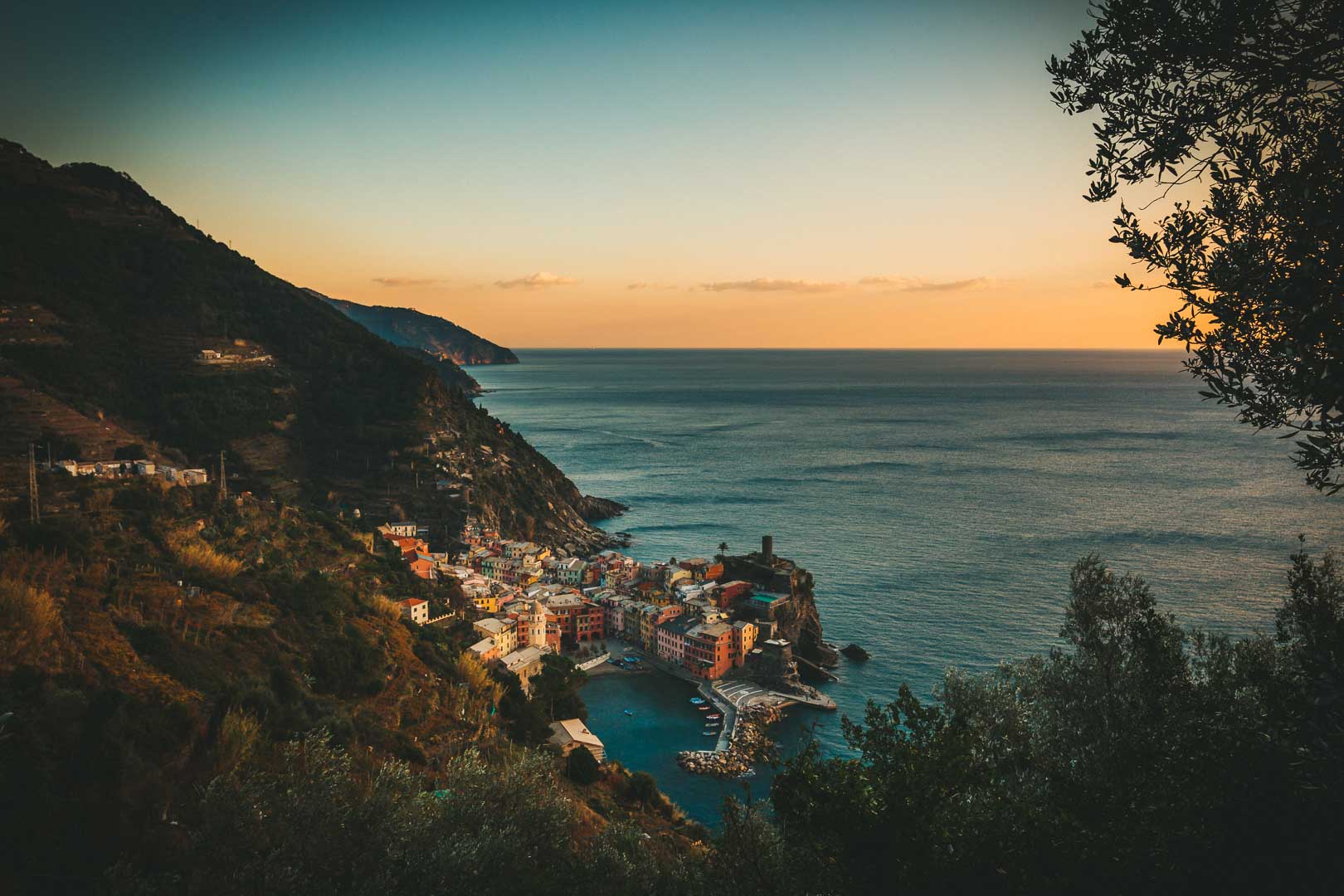 vernazza cinque terre from main viewpoint